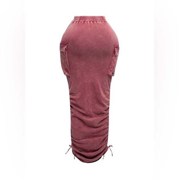 287B. Mineral Washed Cargo Skirt - Burgundy - Picture 4 of 4